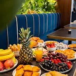 Mattis Otel Tiran