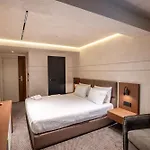 Mattis Otel