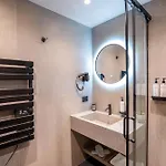 Mattis 4* Tirana