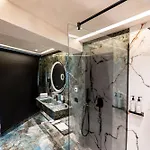 Mattis 4* Tirana