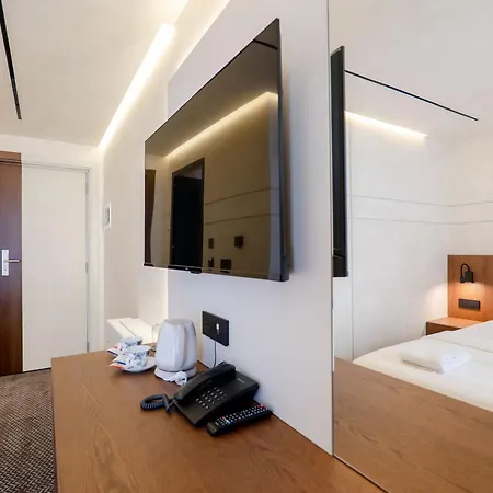 Mattis Hotel 4*