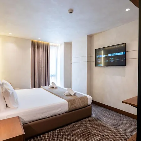 Hotel Mattis Tirana