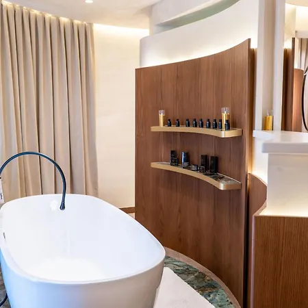 Mattis 4* Tirana
