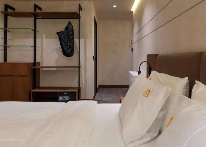 Mattis 4* Тирана